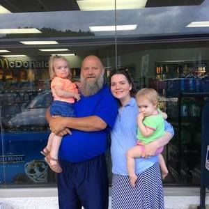 Meet your Posher, Anthony